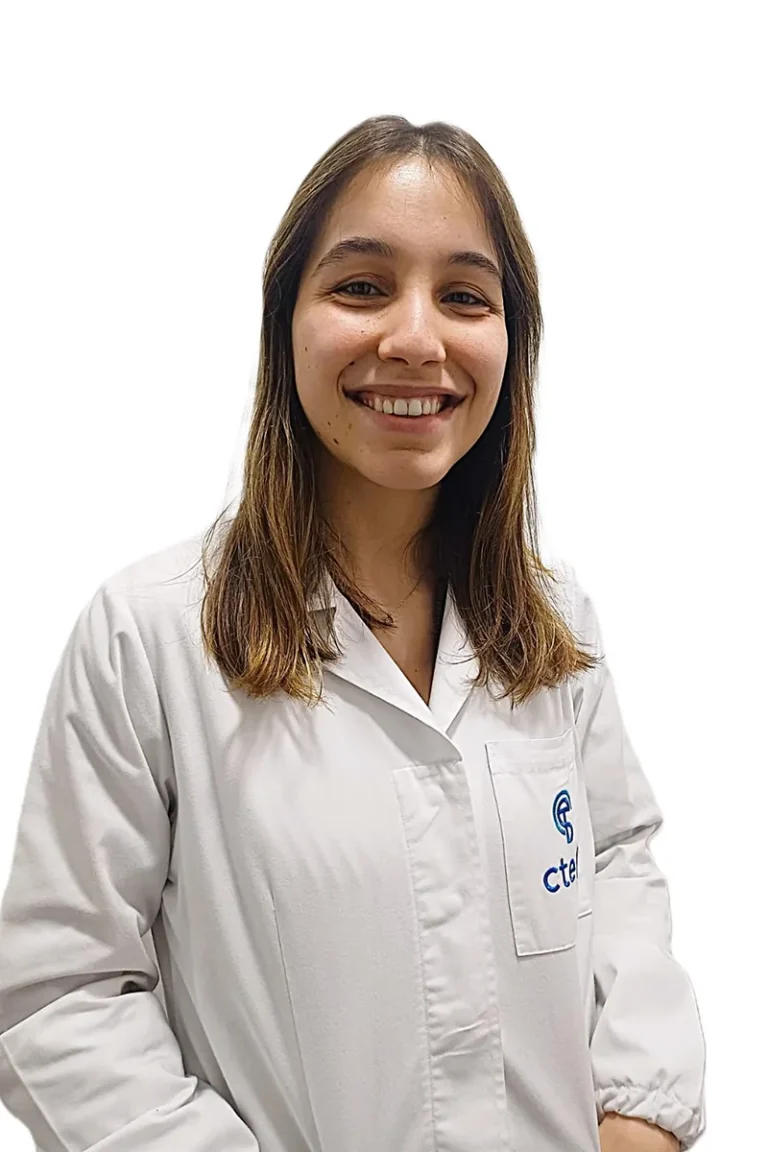 Dra. Lara Carvalho